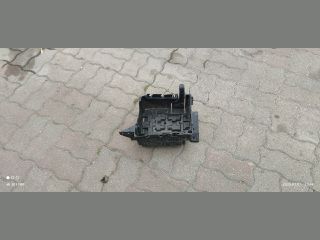 bontott PEUGEOT 207 Akkumulátor Tartó