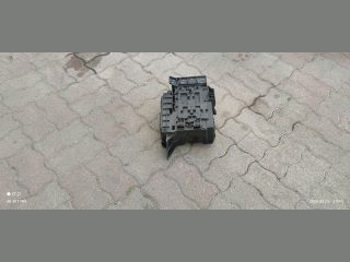 bontott PEUGEOT 207 Akkumulátor Tartó