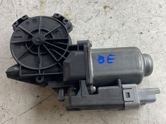 bontott PEUGEOT 207 Bal első Ablakemelő Motor