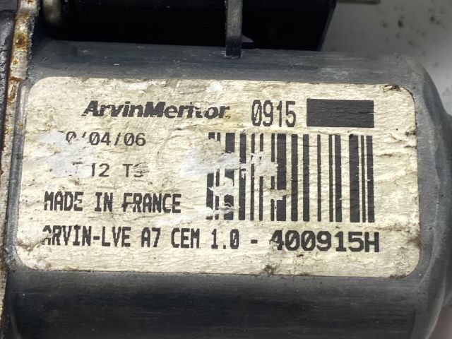 bontott PEUGEOT 207 Bal első Ablakemelő Motor