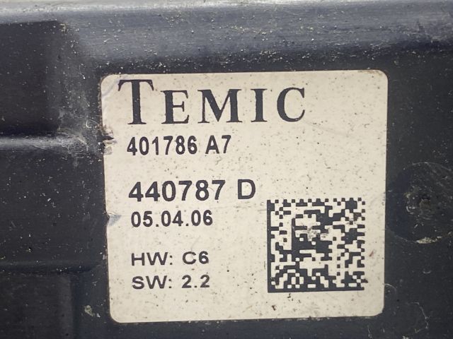 bontott PEUGEOT 207 Bal első Ablakemelő Motor