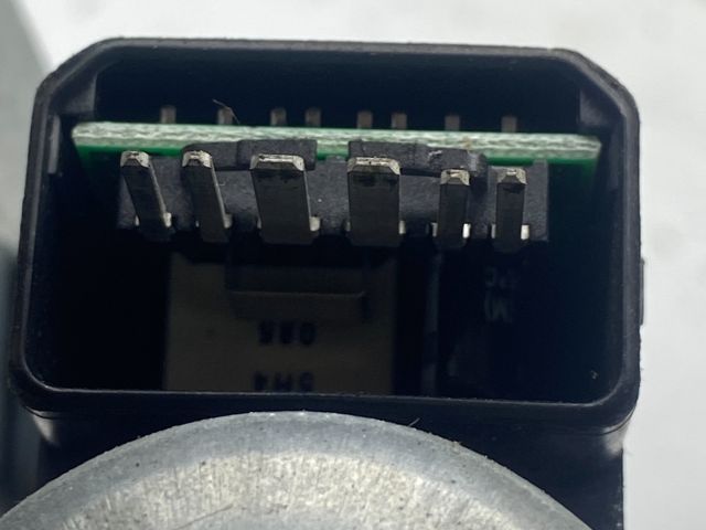 bontott PEUGEOT 207 Bal első Ablakemelő Motor