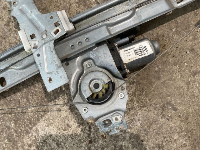 bontott PEUGEOT 207 Bal első Ablakemelő Szerkezet (Elektromos)