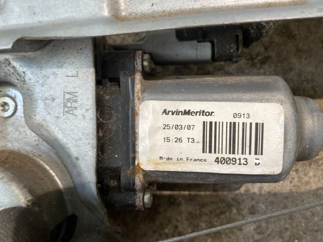 bontott PEUGEOT 207 Bal első Ablakemelő Szerkezet (Elektromos)