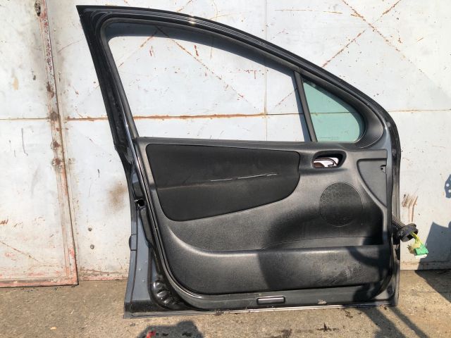 bontott PEUGEOT 207 Bal első Ajtó (Üres lemez)