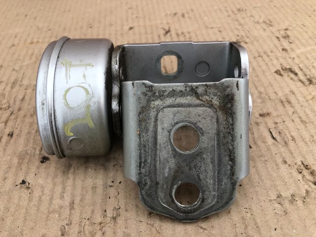 bontott PEUGEOT 207 Bal első Ajtóhatároló