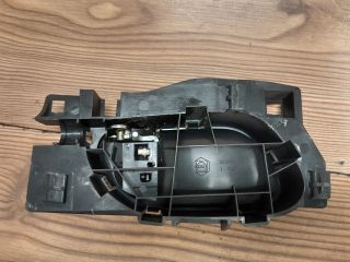 bontott PEUGEOT 207 Bal első Belső Kilincs