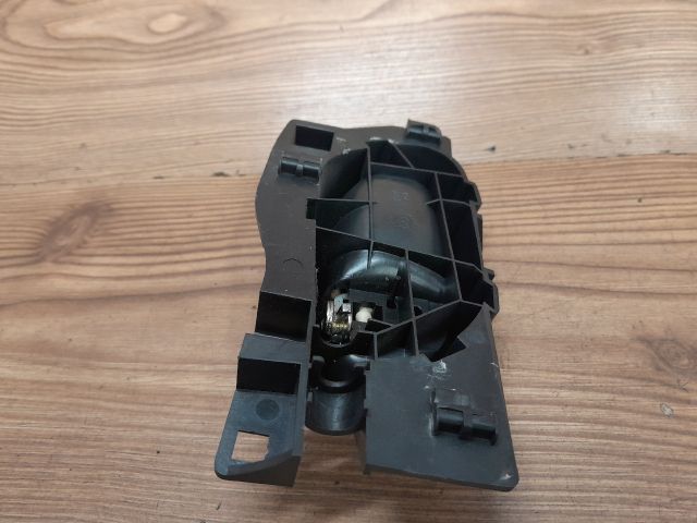 bontott PEUGEOT 207 Bal első Belső Kilincs