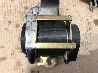 bontott PEUGEOT 207 Bal első Biztonsági Öv