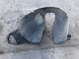 bontott PEUGEOT 207 Bal első Dobbetét (Kerékjárati, Műanyag)