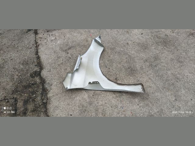 bontott PEUGEOT 207 Bal első Sárvédő