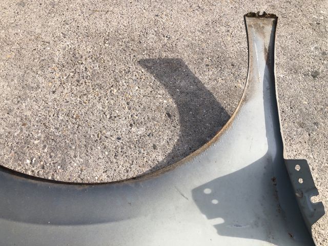 bontott PEUGEOT 207 Bal első Sárvédő