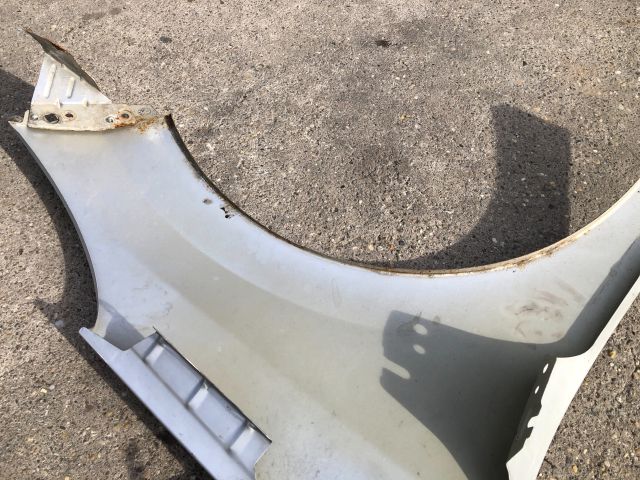 bontott PEUGEOT 207 Bal első Sárvédő