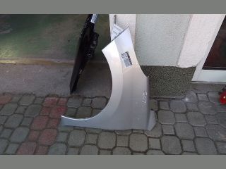 bontott PEUGEOT 207 Bal első Sárvédő