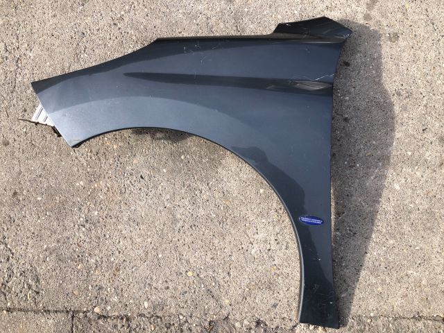 bontott PEUGEOT 207 Bal első Sárvédő