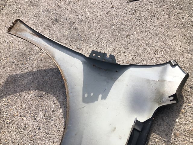 bontott PEUGEOT 207 Bal első Sárvédő