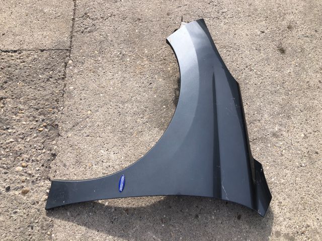 bontott PEUGEOT 207 Bal első Sárvédő