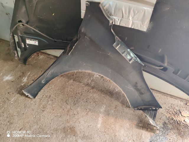 bontott PEUGEOT 207 Bal első Sárvédő