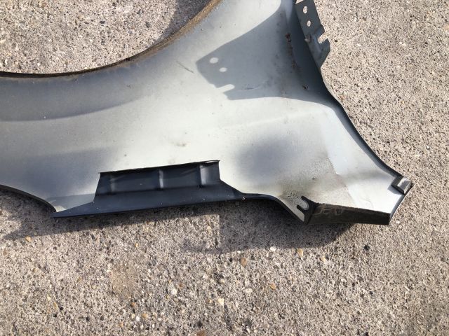 bontott PEUGEOT 207 Bal első Sárvédő