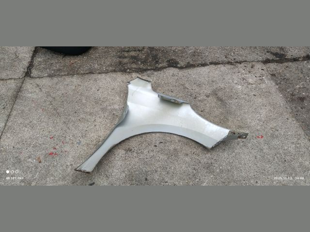 bontott PEUGEOT 207 Bal első Sárvédő