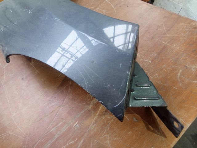 bontott PEUGEOT 207 Bal első Sárvédő