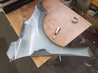 bontott PEUGEOT 207 Bal első Sárvédő