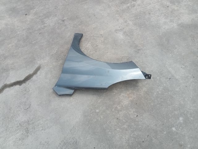 bontott PEUGEOT 207 Bal első Sárvédő