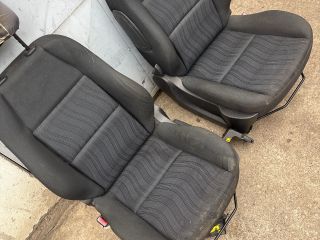 bontott PEUGEOT 207 Bal első Ülés