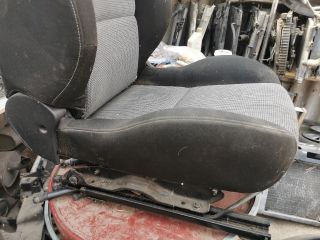 bontott PEUGEOT 207 Bal első Ülés