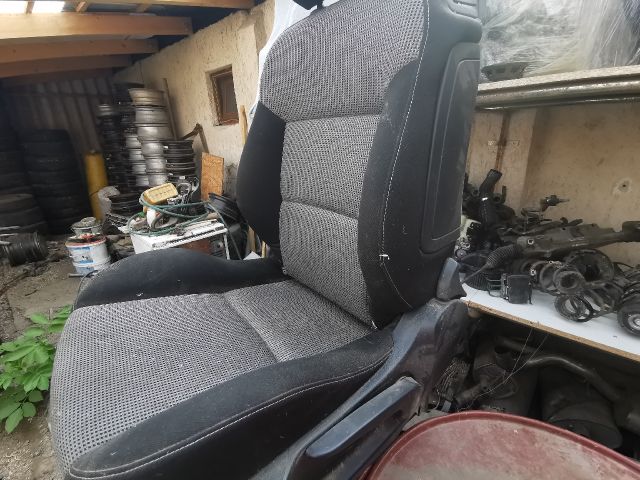 bontott PEUGEOT 207 Bal első Ülés