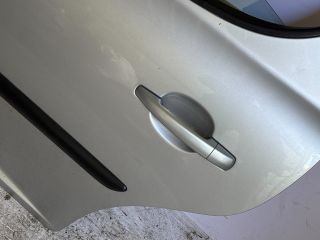bontott PEUGEOT 207 Bal hátsó Ajtó (Részeivel)