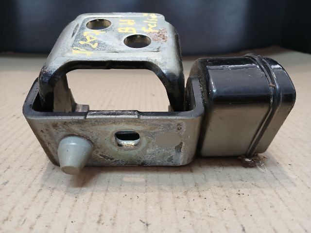 bontott PEUGEOT 207 Bal hátsó Ajtóhatároló