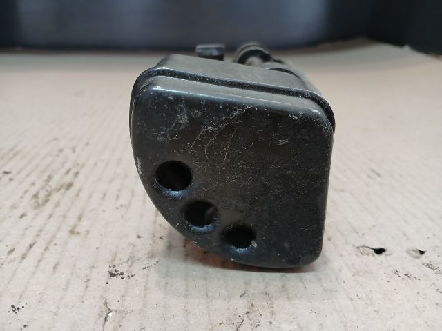 bontott PEUGEOT 207 Bal hátsó Ajtóhatároló