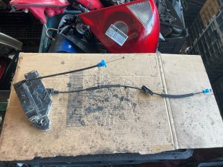 bontott PEUGEOT 207 Bal hátsó Ajtózár