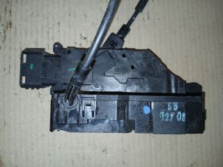 bontott PEUGEOT 207 Bal hátsó Ajtózár