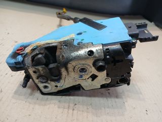 bontott PEUGEOT 207 Bal hátsó Ajtózár