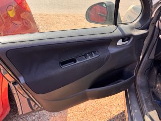 bontott PEUGEOT 207 Bal hátsó Biztonsági Öv