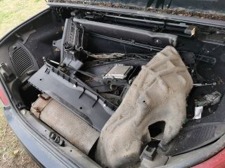 bontott PEUGEOT 207 Bal hátsó Fixüveg (Ajtóban)