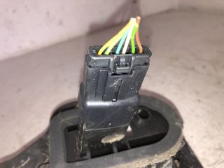 bontott PEUGEOT 207 Bal Hátsó Lámpa Foglalat