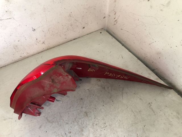 bontott PEUGEOT 207 Bal Hátsó Lámpa