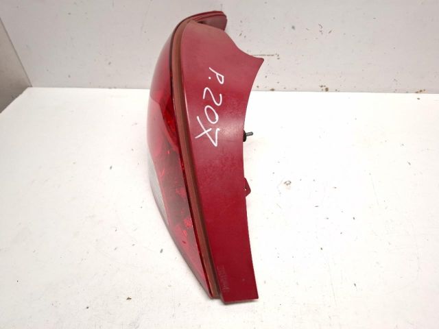 bontott PEUGEOT 207 Bal Hátsó Lámpa
