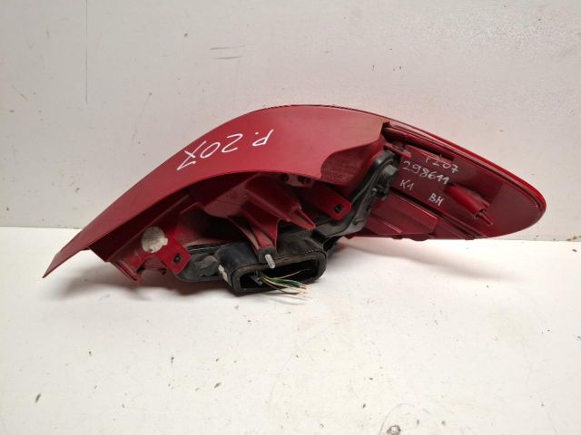 bontott PEUGEOT 207 Bal Hátsó Lámpa