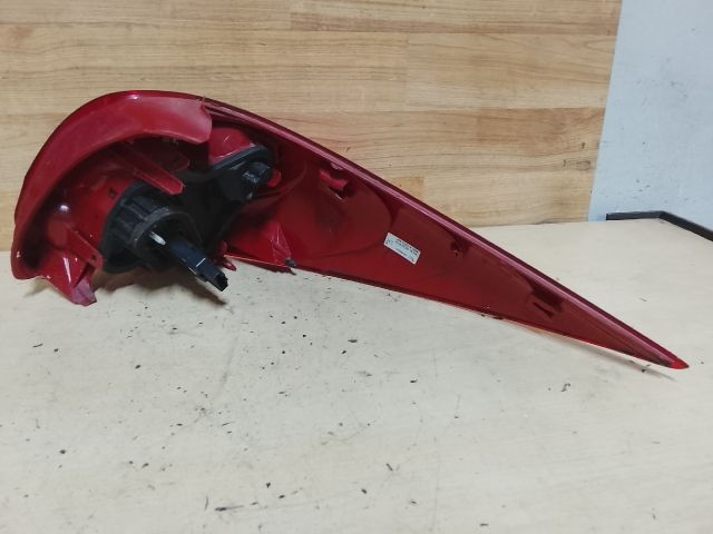 bontott PEUGEOT 207 Bal Hátsó Lámpa