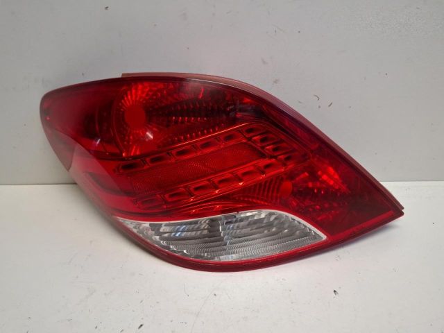bontott PEUGEOT 207 Bal Hátsó Lámpa