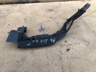 bontott PEUGEOT 207 Bal hátsó Lökhárító Tartó (Műanyag)