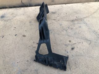 bontott PEUGEOT 207 Bal hátsó Lökhárító Tartó (Műanyag)