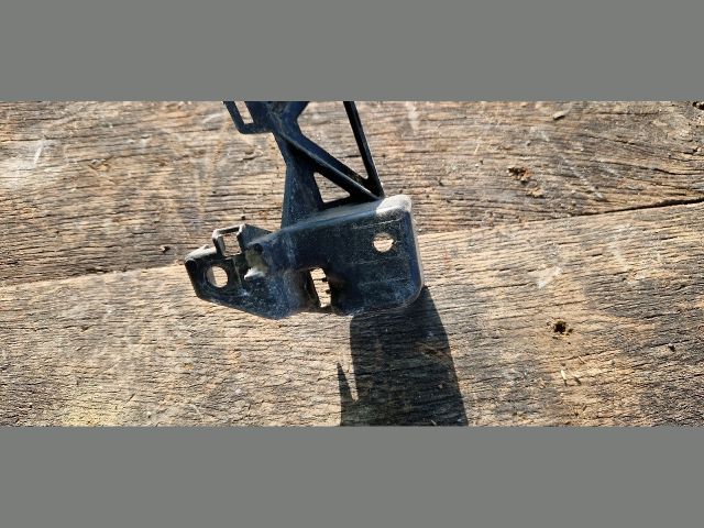 bontott PEUGEOT 207 Bal hátsó Oldal Lökhárító Tartó (Műanyag)