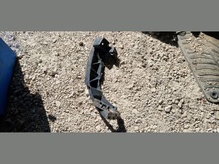 bontott PEUGEOT 207 Bal hátsó Oldal Lökhárító Tartó (Műanyag)