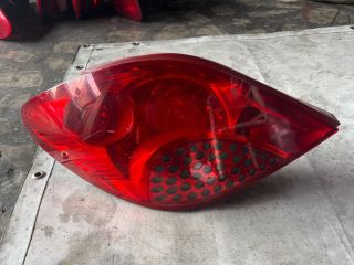 bontott PEUGEOT 207 Bal Külső Hátsó Lámpa