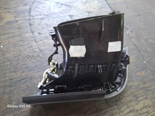 bontott PEUGEOT 207 Bal Szellőző